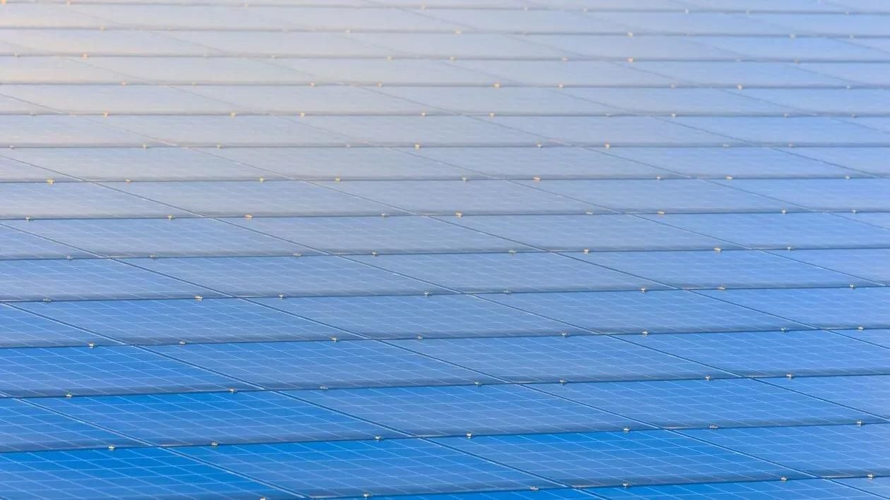 Pensilina Fotovoltaica