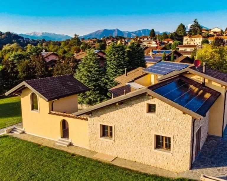 impianto fotovoltaico in Lombardia